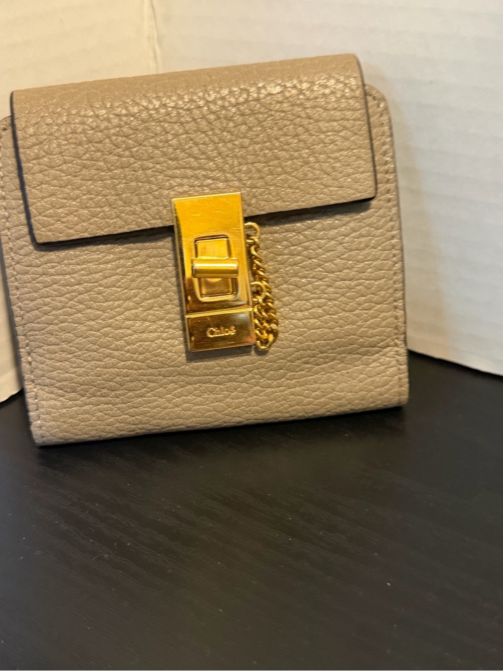 Chole Drew wallet